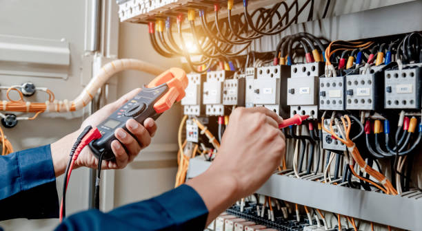Best 24-Hour Electrician  in Clarksville, IA