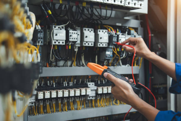 Best Circuit Breaker Repair  in Clarksville, IA